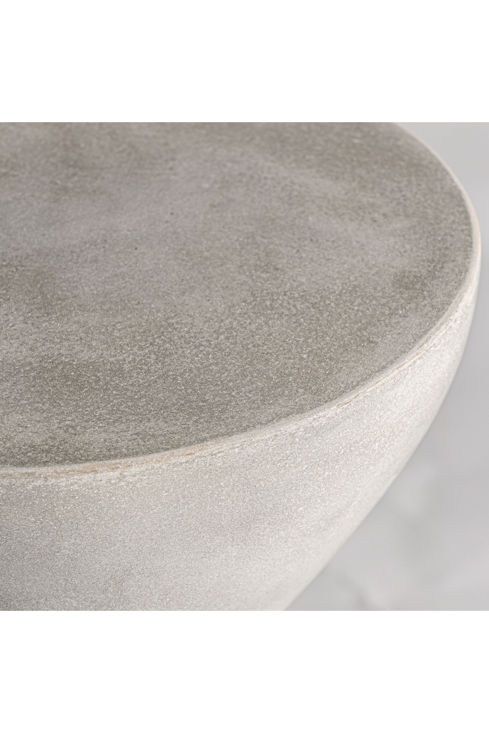 Cement Hourglass Stool | Vical Home Telfs | Oroa.com