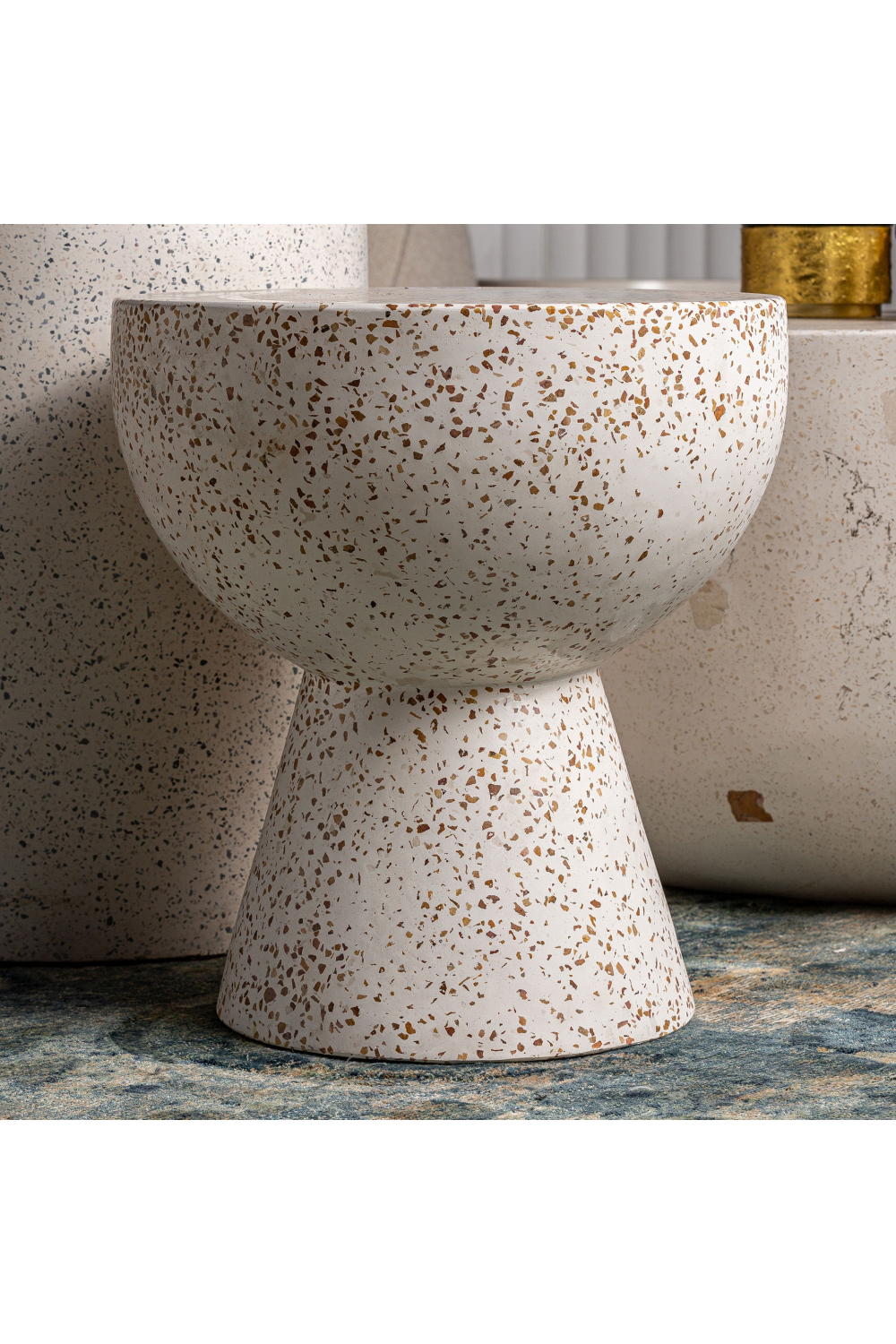 Speckled White Terrazzo Side Table | Vical Home Albenga | Oroa.com