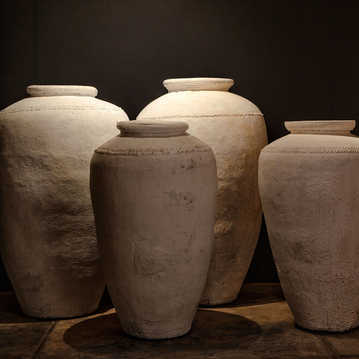   White Terracotta Vase | Oroa.com