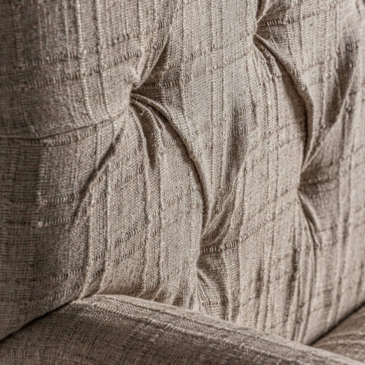   Beige Fabric Tufted Sofa | Oroa.com