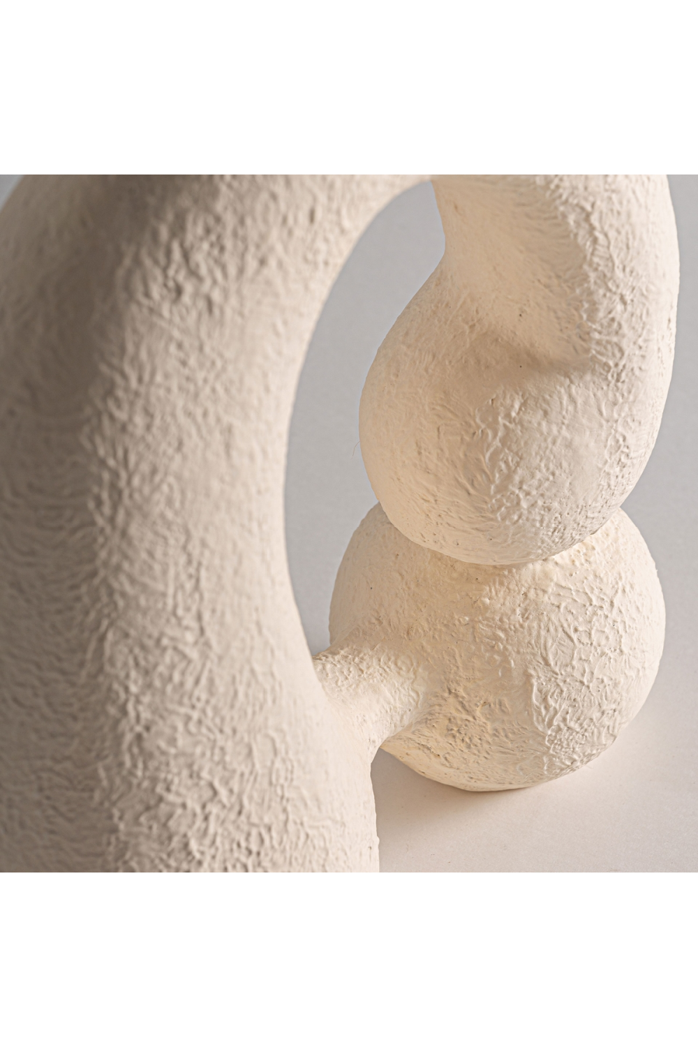 White Terracotta Sculptural Vase | Vical Home Turiff | Oroa.com