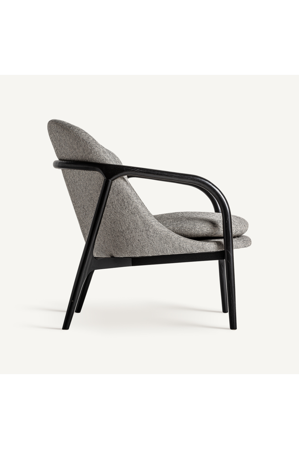 Gray Upholstered Lounge Armchair | Vical Home Thalfang | Oroatrade.com