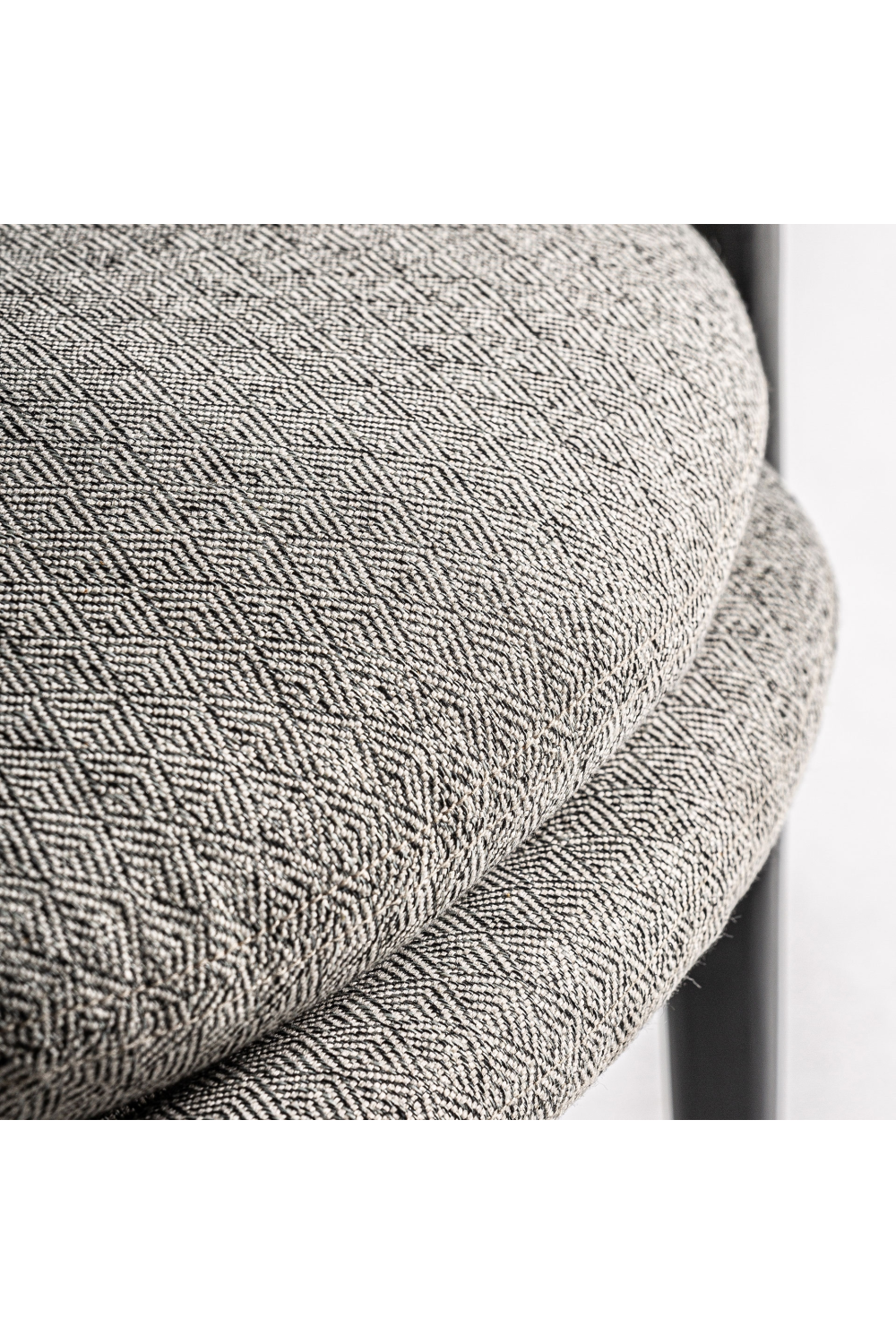 Gray Upholstered Lounge Armchair | Vical Home Thalfang | Oroatrade.com