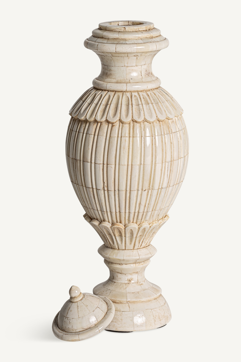 Ivory Colored Colonial Vase | Vical Home Jarek | Oroatrade.com