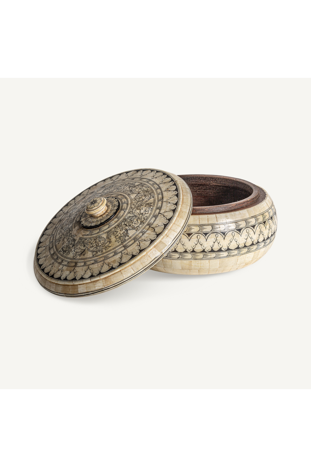 Beige Round Lidded Box | Vical Home Neal | Oroatrade.com