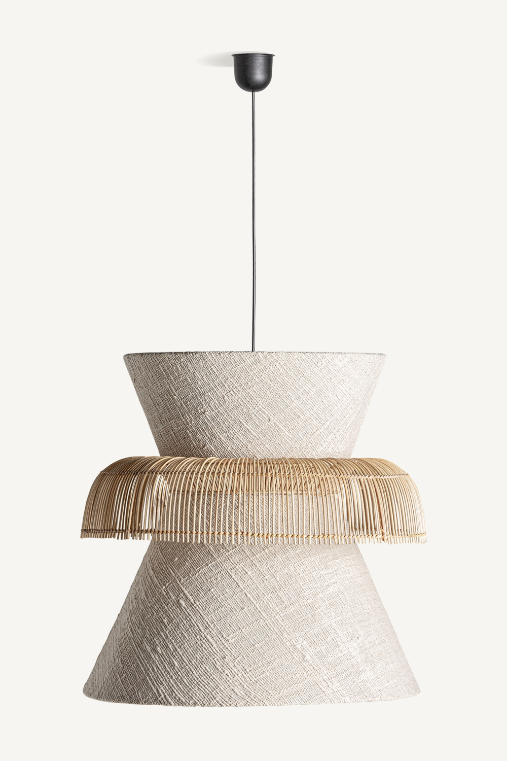 Off-White Rattan Hanging Lamp | Vical Home Rosaele | Oroatrade.com