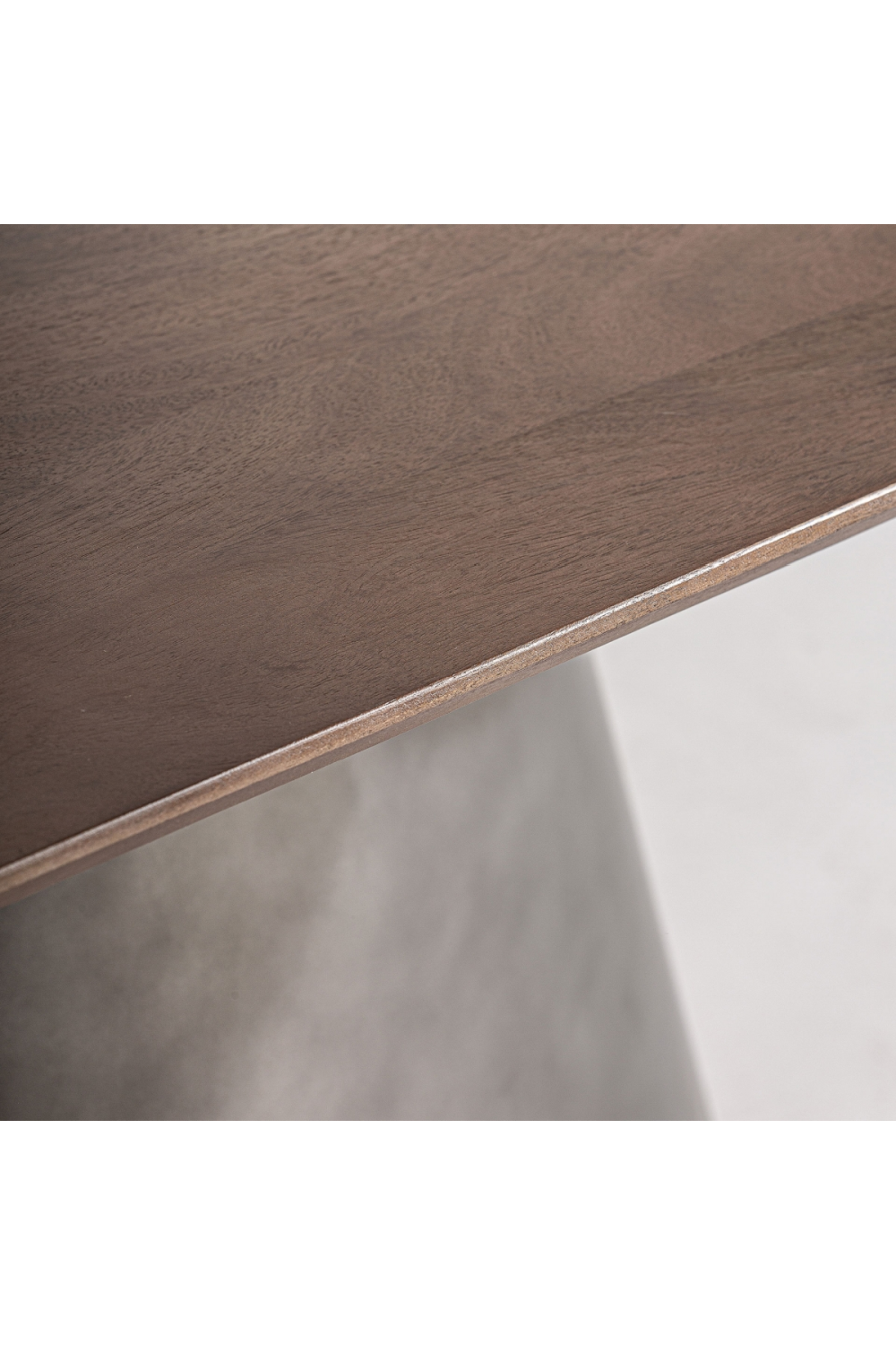 Steel Base Round Dining Table | Vical Home Warhem | Oroa.com