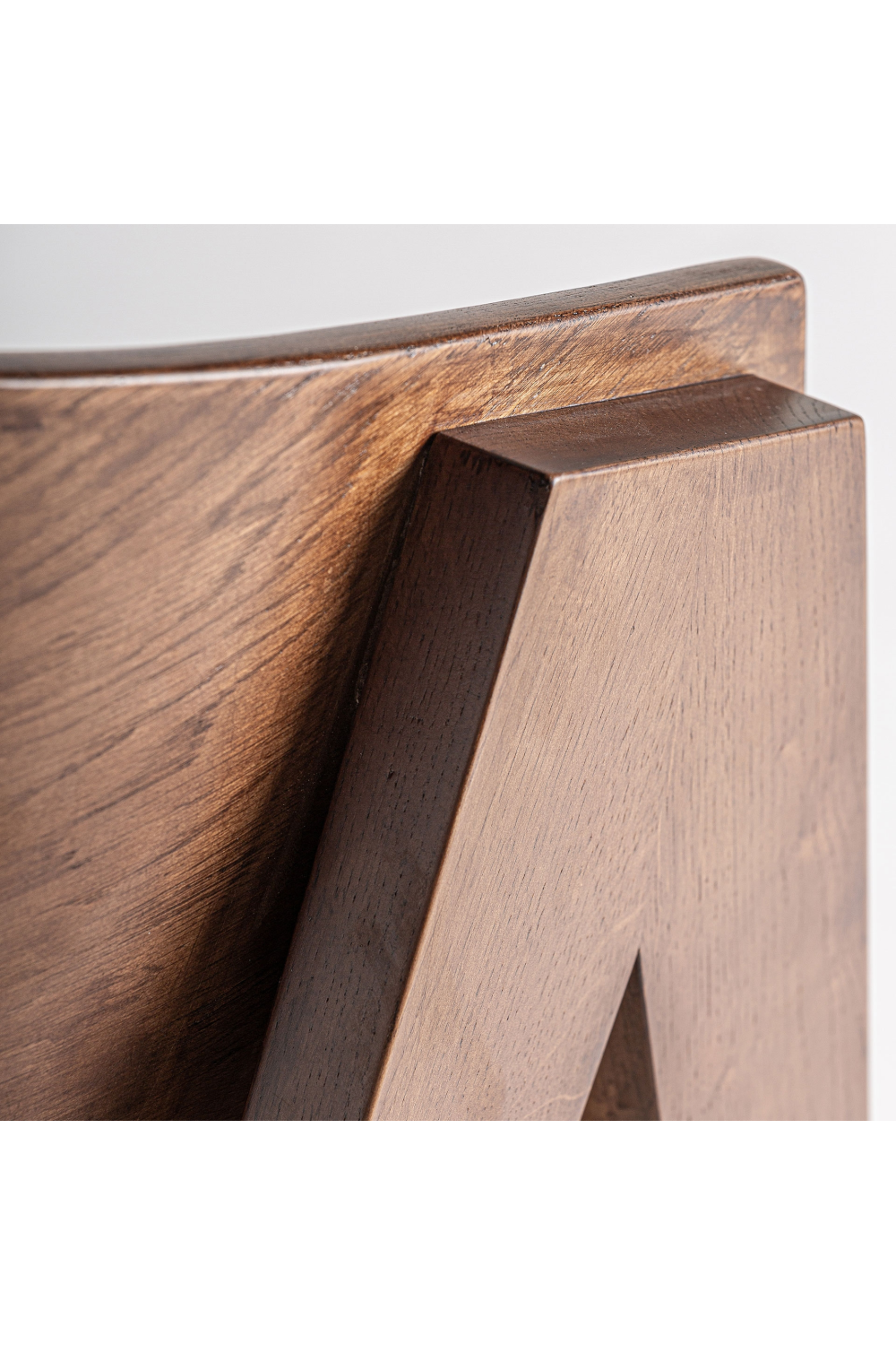 Oak V-Leg Accent Chair | Vical Home Madiran | Oroa.com