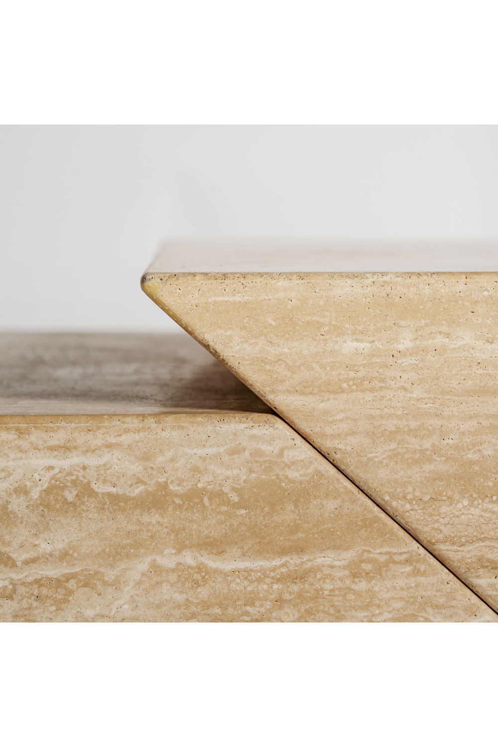 Geometrical Travertine Media Unit | Vical Home Thiennes | Oroa.com