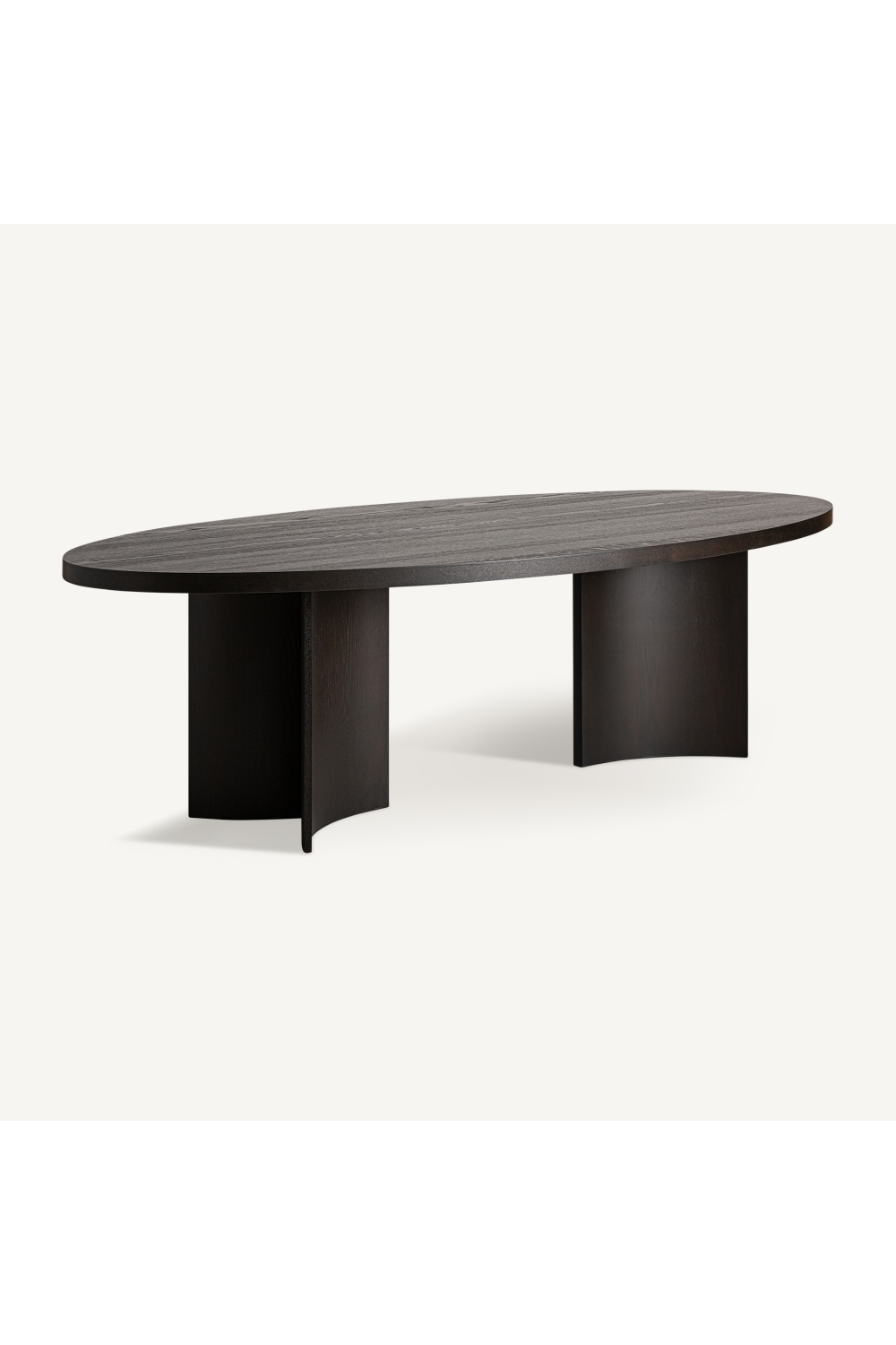 Brown Oak Oval Dining Table | Vical Home Neuvic | Oroa.com