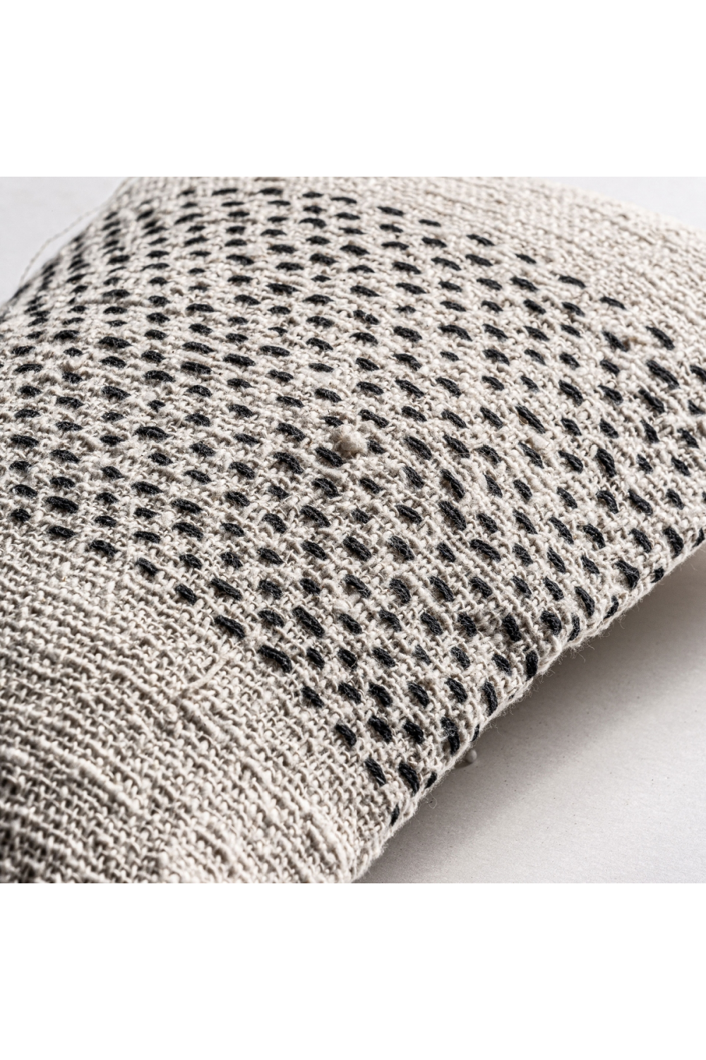 Patterned Off-White Cotton Cushion | Vical Home Clancy | Oroa.com