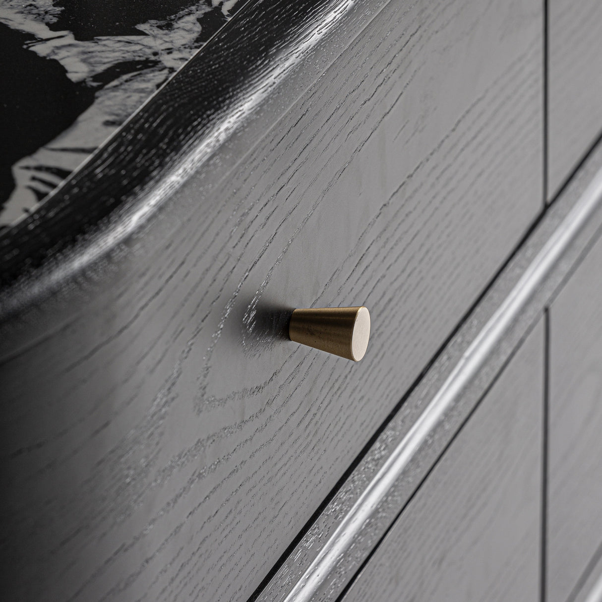   Black 6-Drawer Chest | Oroa.com