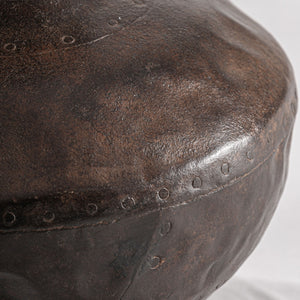   Brown Iron Antique Vase | Oroa.com