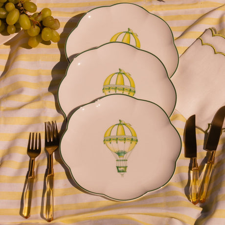 Valensole Lavender Scalloped Starter Plate - Set of 4 (+1 Bonus Plate)
