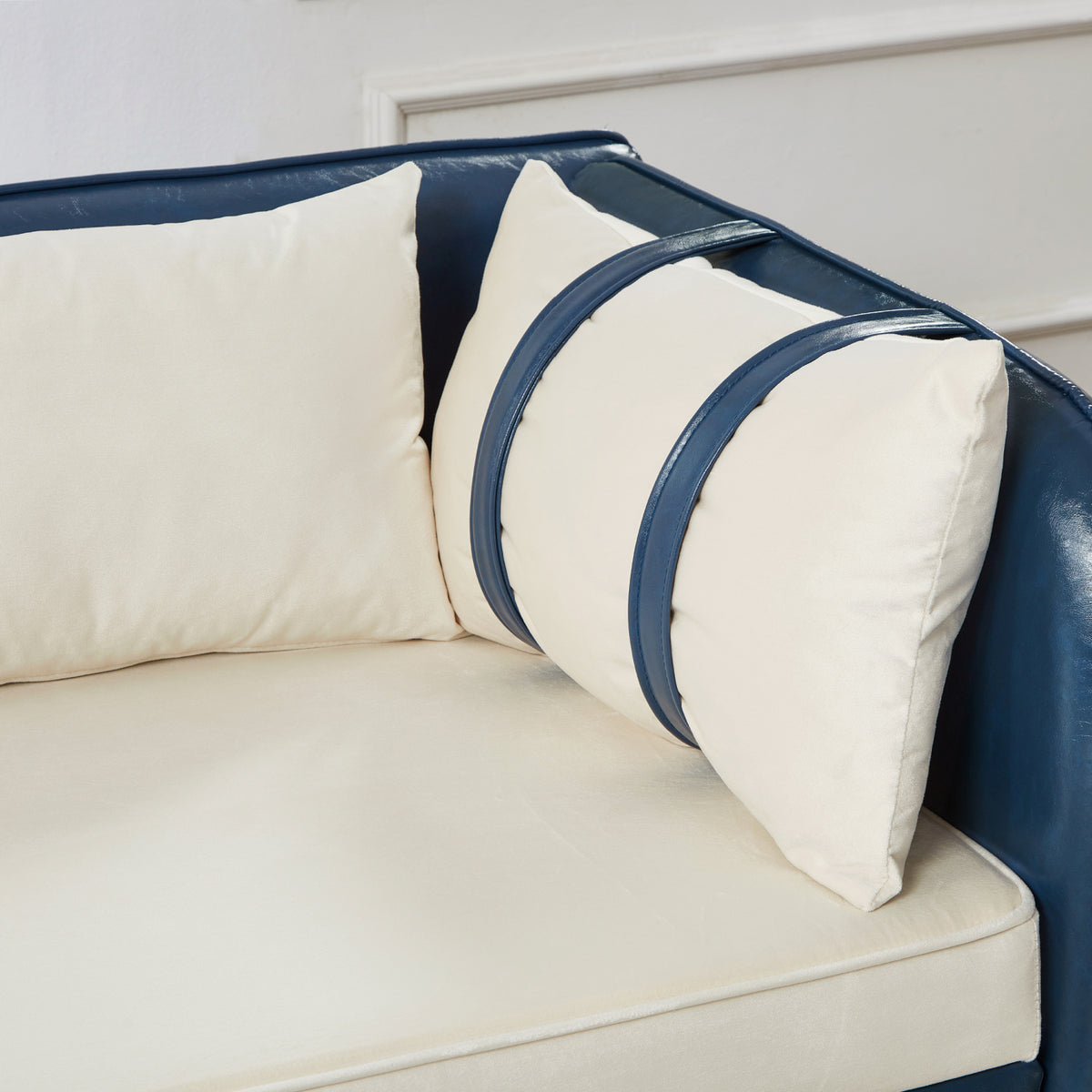 Velvet Chaise Lounge Sofa | OROA