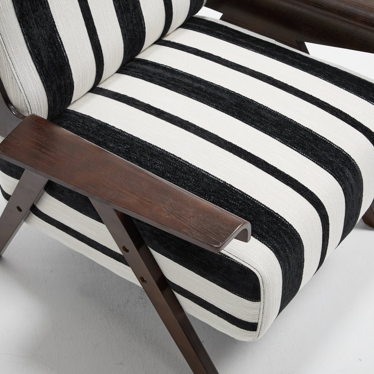 Modern Striped Armchair | OROA