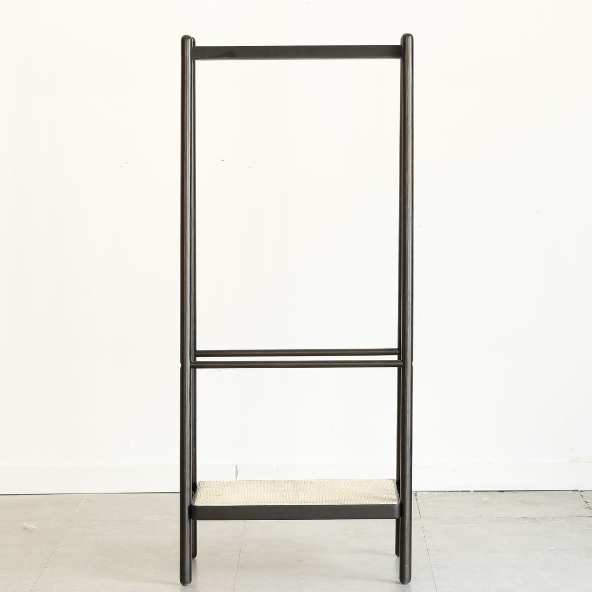 Black Oak Wood Cloth Hanger Rack | OROA