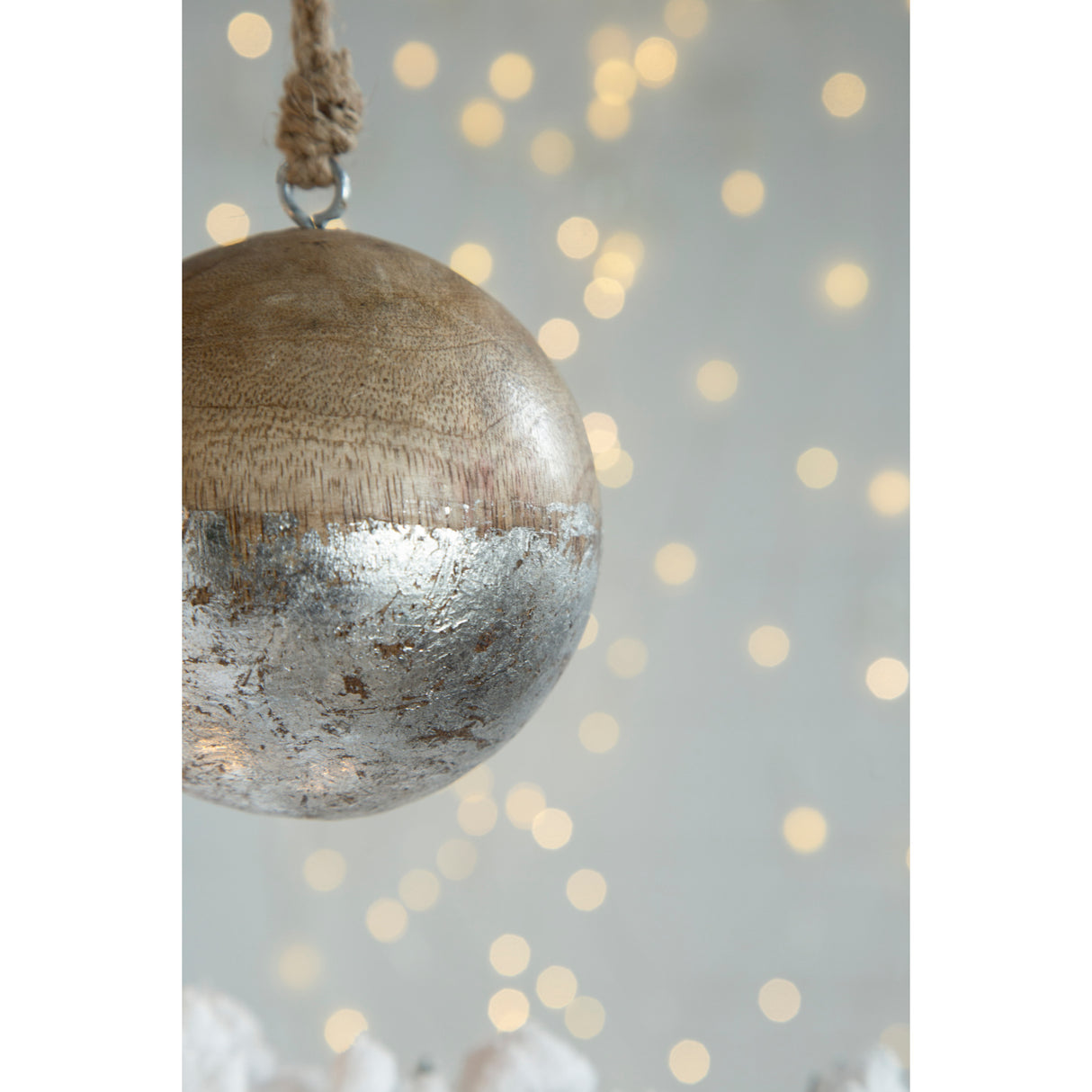Wood Decorative Hanging Ball Christmas Tree Ornaments (4) | OROA