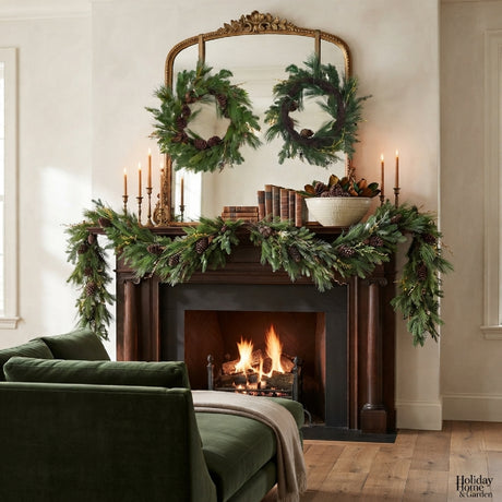 Eucalyptus Holiday Christmas Wreath | OROA