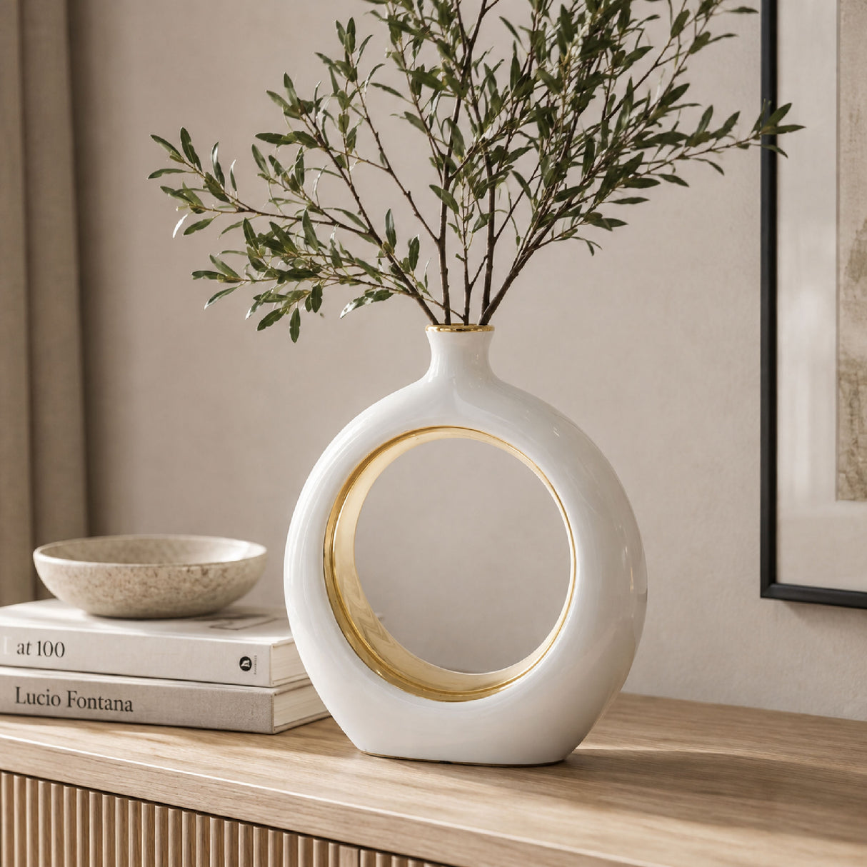 White Gold Round Vase | OROA