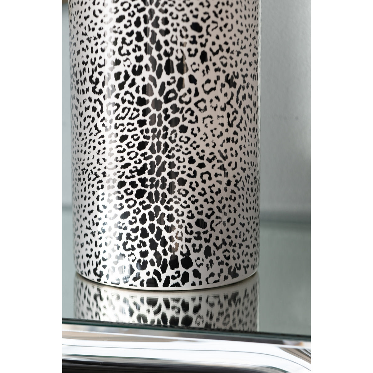 Modern European furniture - Multicolor Ceramic Vase - www.oroa.com