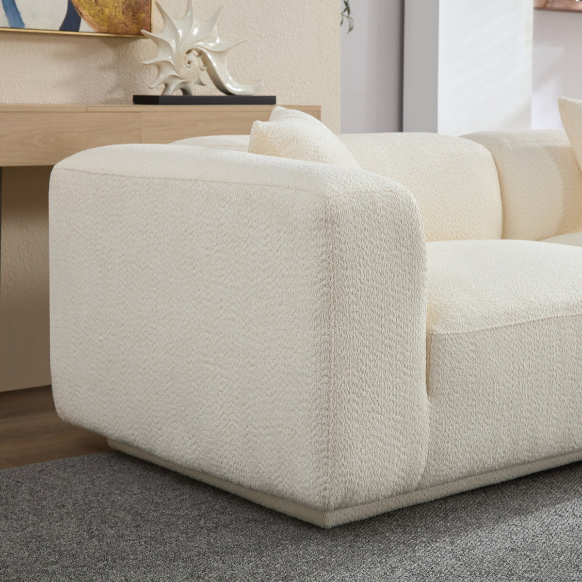 Modern Minimalist Sectional Sofa | OROA