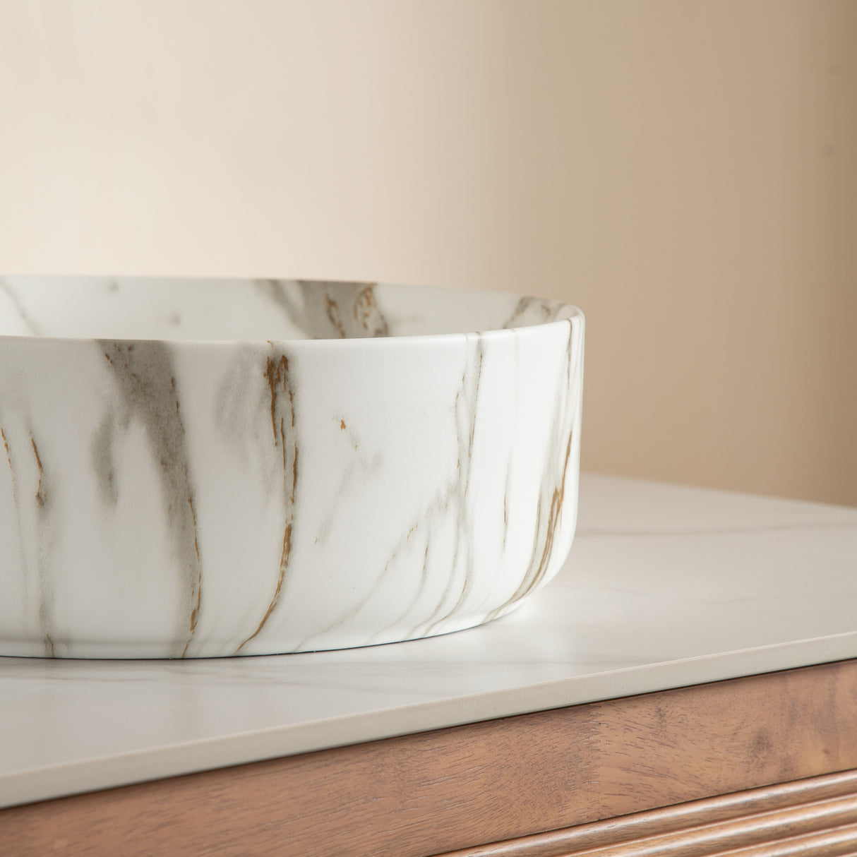 14" White Round Vessel Ceramic Sink | OROA