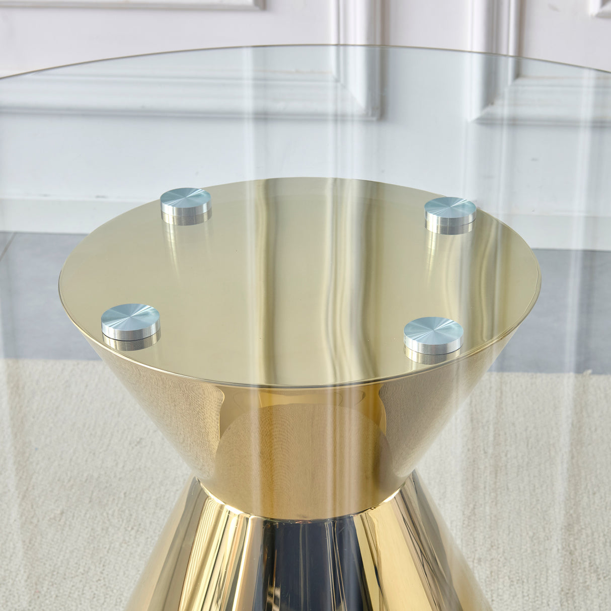 Modern Gold Round Dining Table | OROA