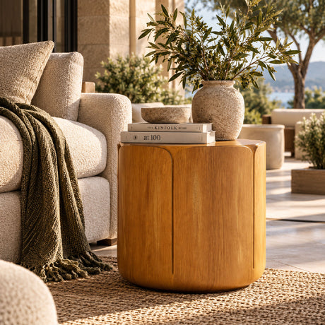 Indoor/ Outdoor Modern Wood Grain Side Table | OROA