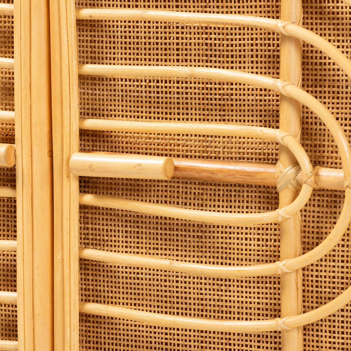 Natural Rattan 2 Door Sideboard | Bali Loom Ovalet | Oroa.com