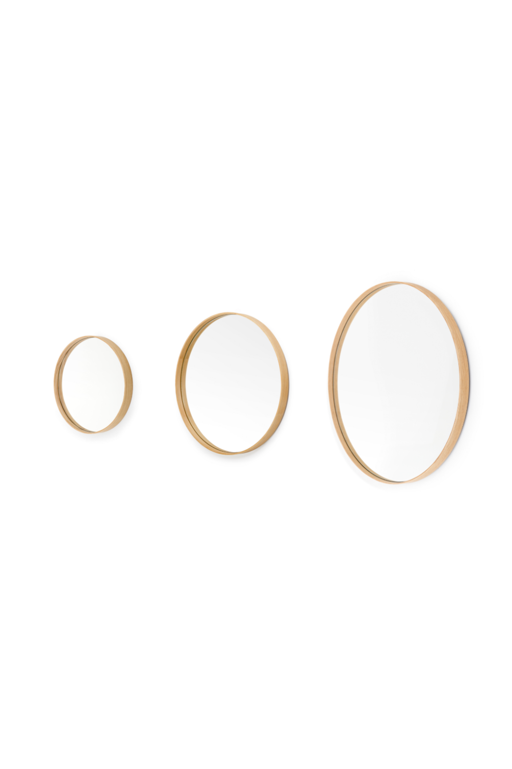 Oak Wooden Round Wall Mirror | Wireworks Glance | Oroa.com