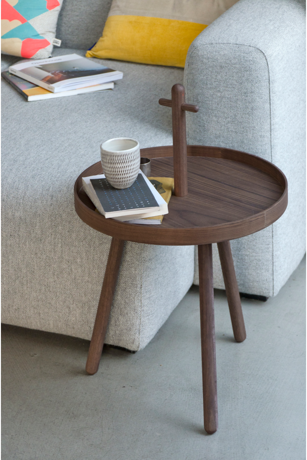 Wooden Portable End Table | Wireworks Pick Me Up | Oroa.com