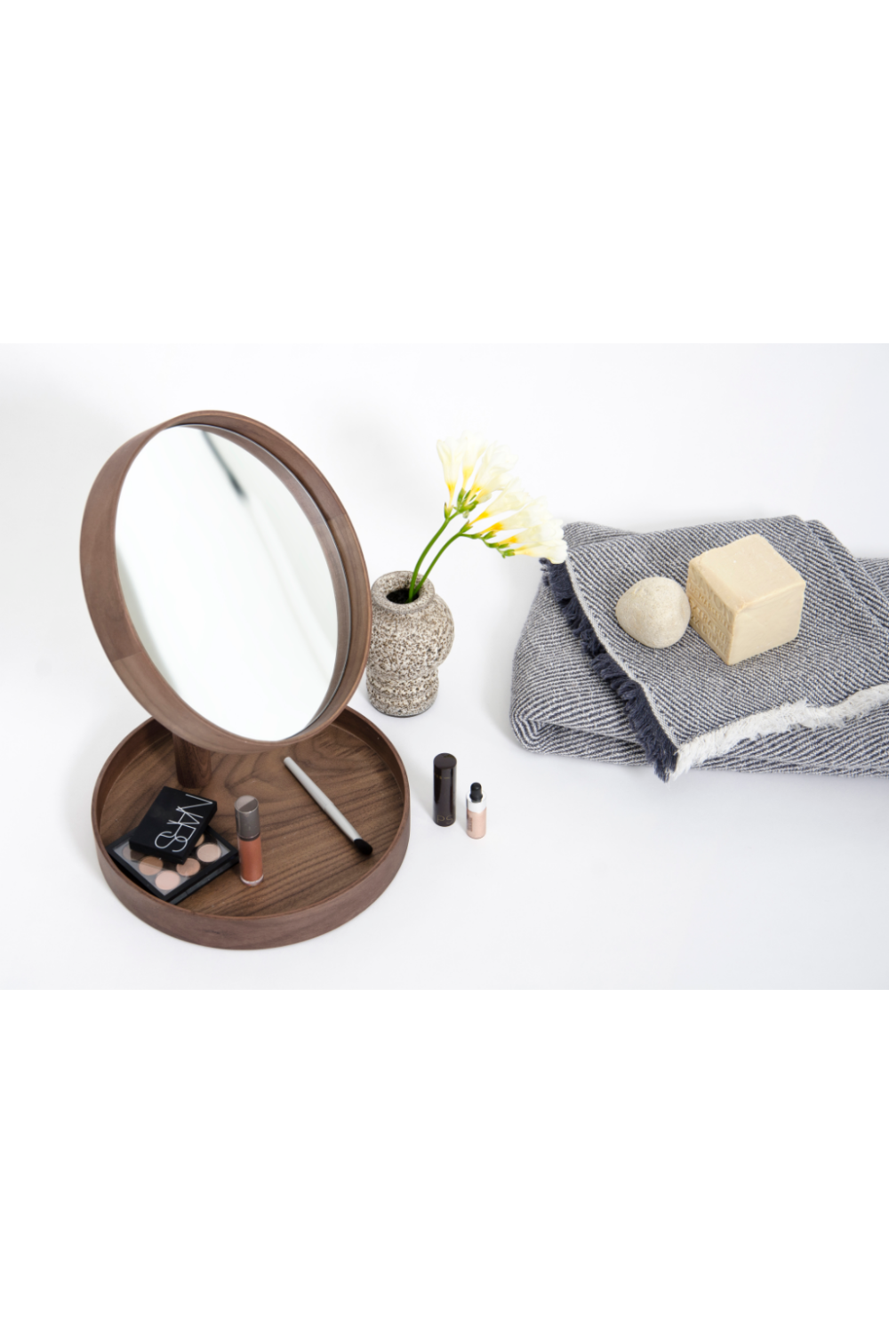 Walnut Magnifying Vanity Mirror with Storage Tray | Wireworks Look | Oroa.com