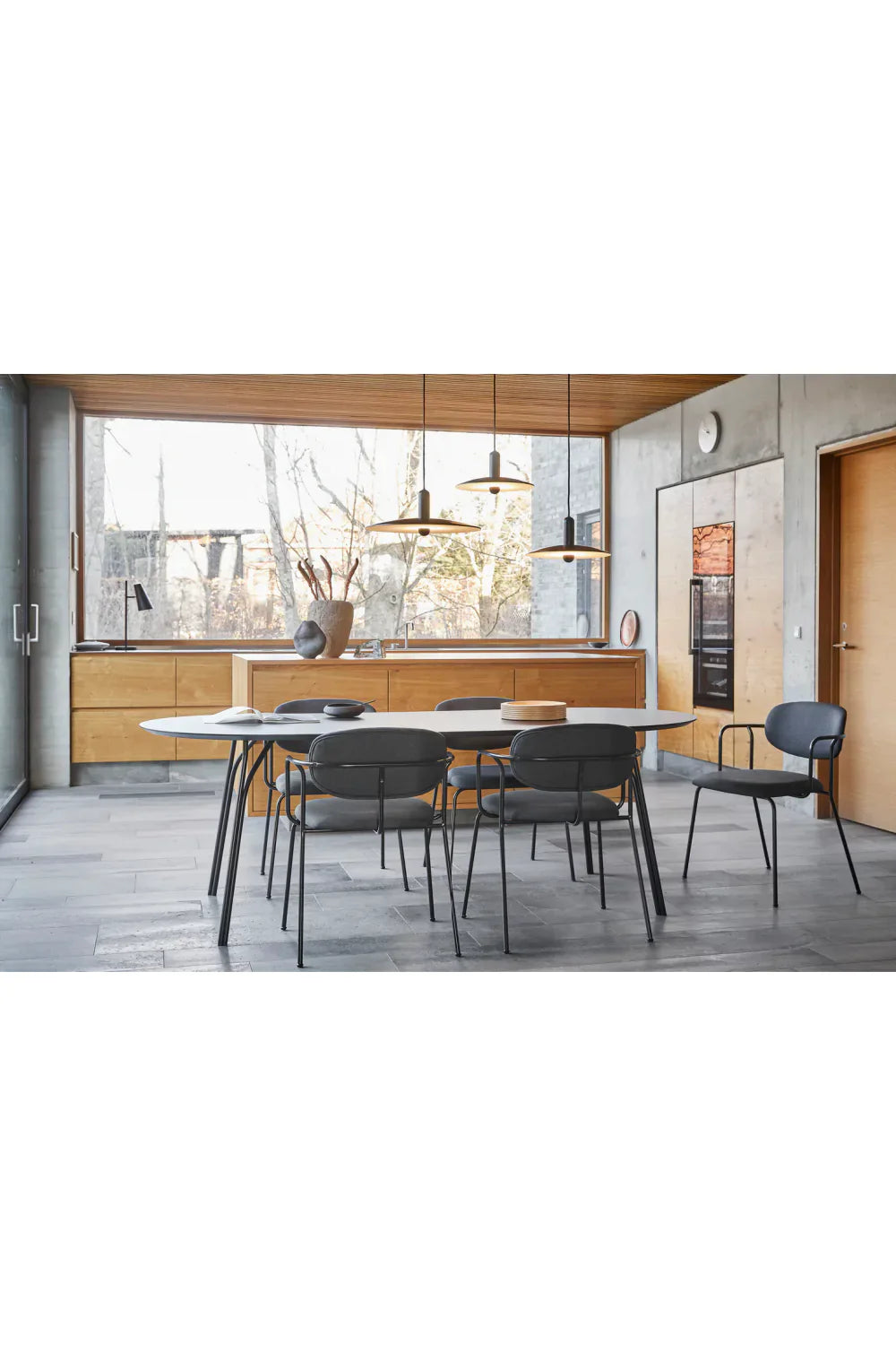 Traditional Minimalist Dining Armchair | WOUD Frame | OROA.com