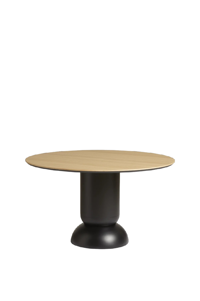 Round Pedestal Dining Table | WOUD Ludo | OROA.com