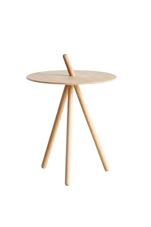 Oak Tripod Side Table | WOUD Come Here | OROA.com