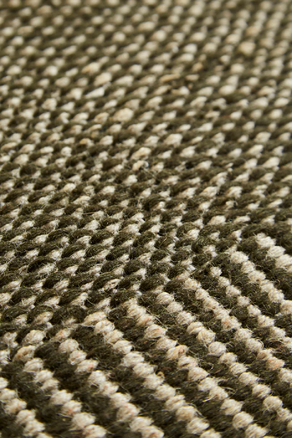 Green Woven Area Rug | WOUD Rombo | OROA.com