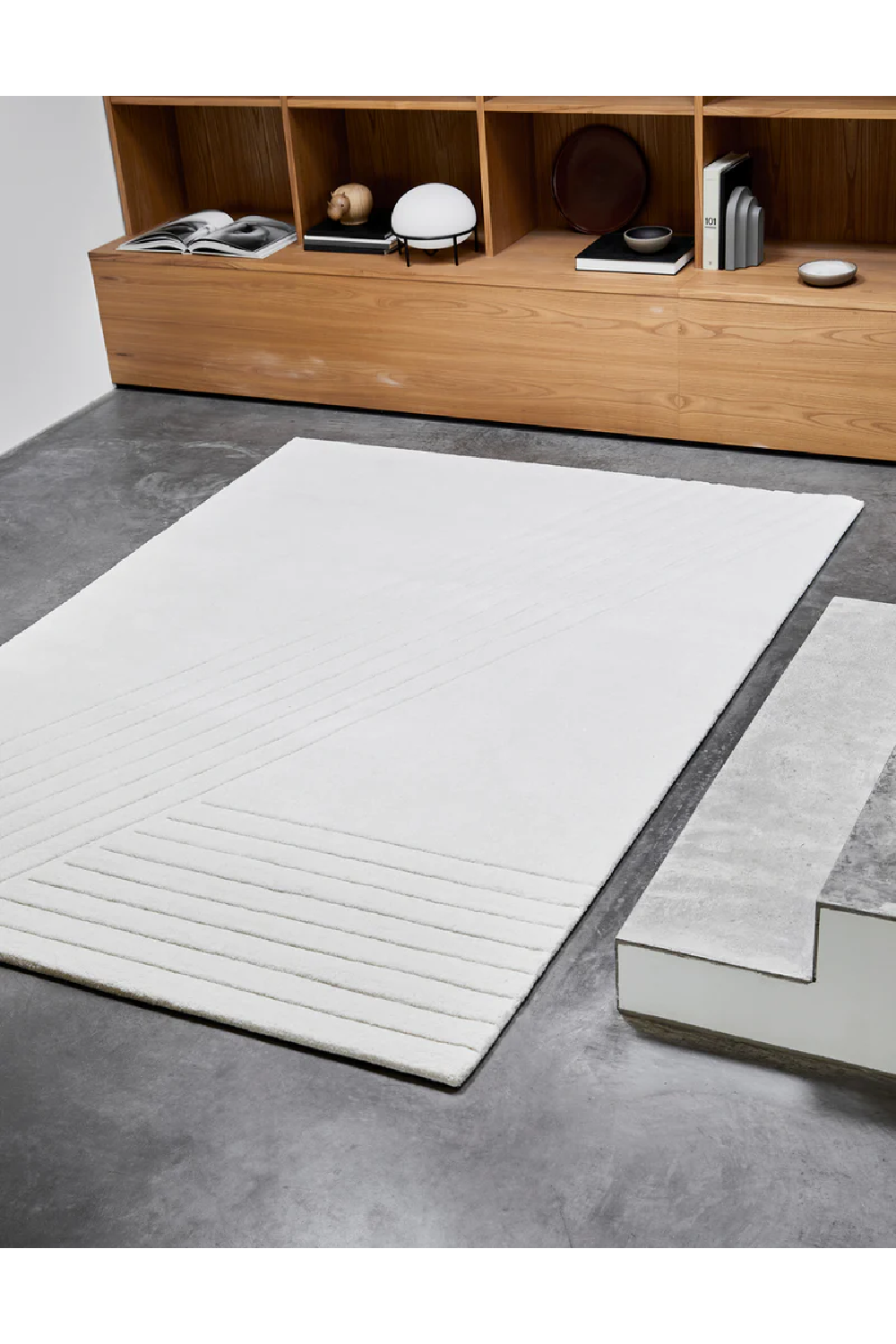 Off White Wool Rug | WOUD Kyoto | OROA.com