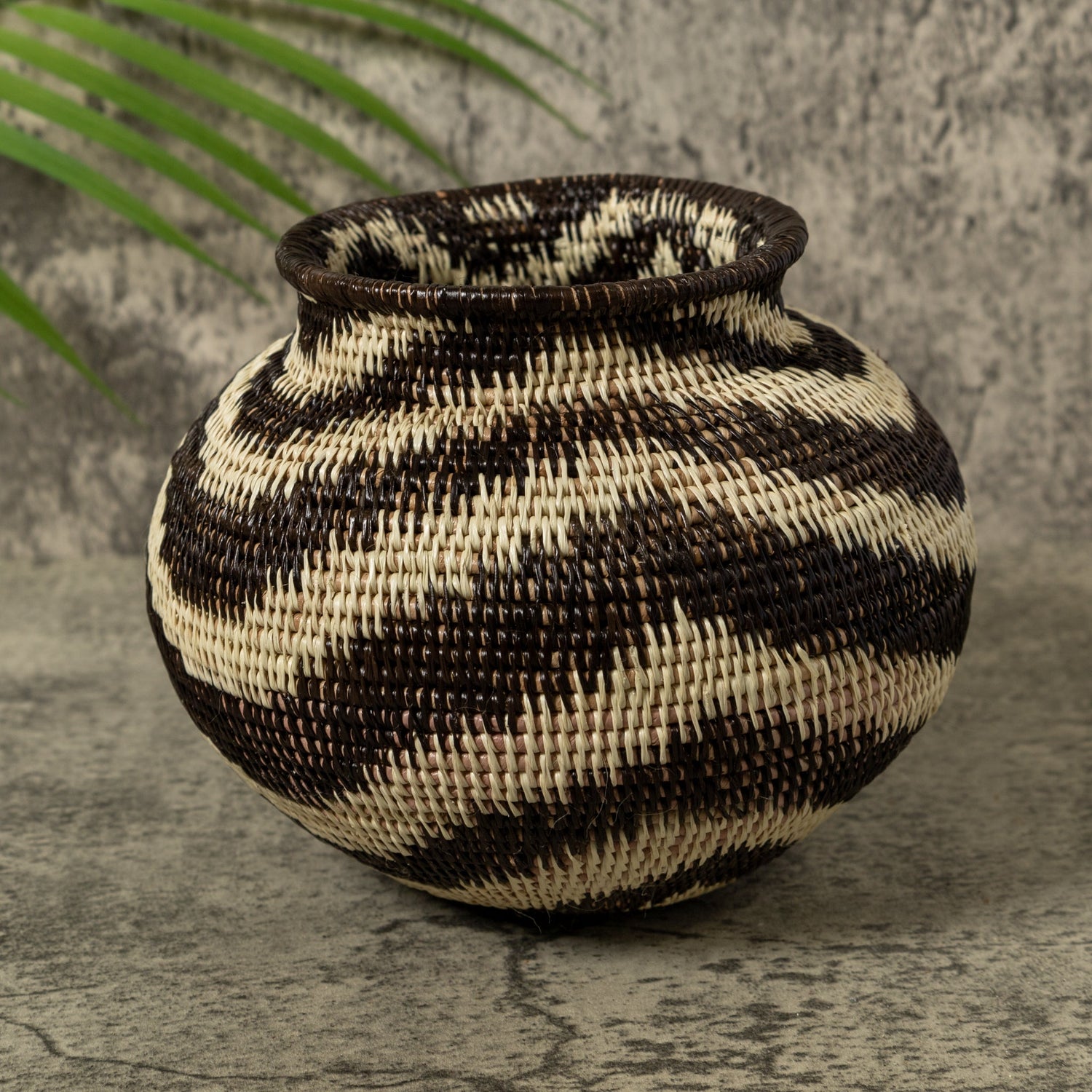 Black And White Swirling Ocean Waves Jungle Rainforest Basket