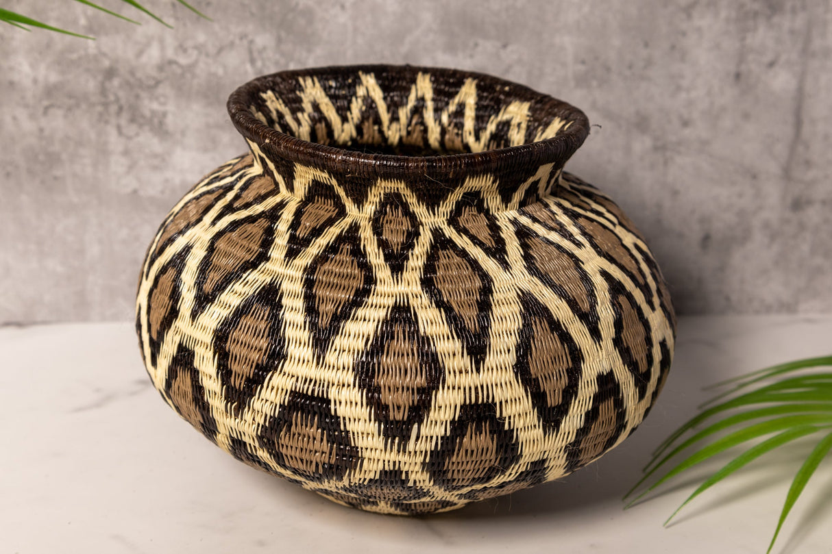 Diamond Netting Rainforest Basket