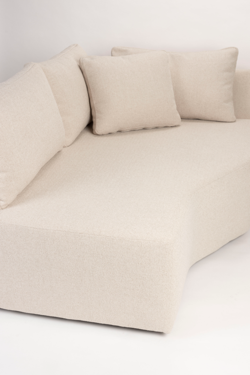 Cream Chaise Longue | Zuiver Prosper | OROA.com