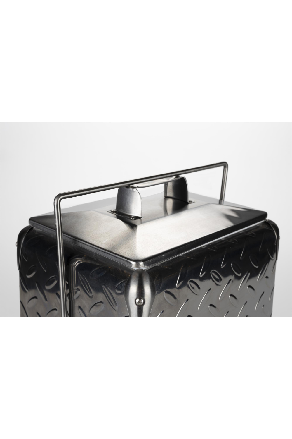 Gray Metal Cooler  | Zuiver Be Heavy | OROA.com