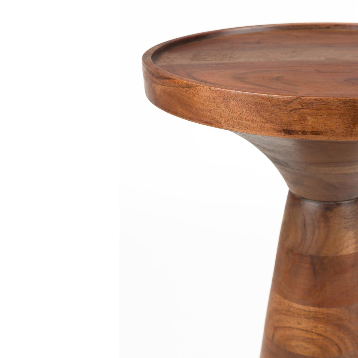   Walnut Round Side Table | Oroa.com
