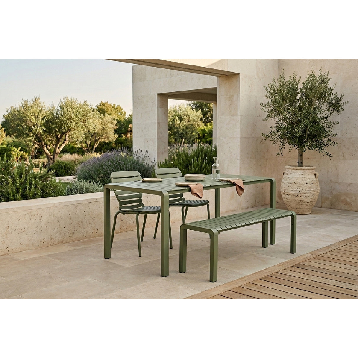   Aluminum Outdoor Garden Table & Chair Set | Oroa.com