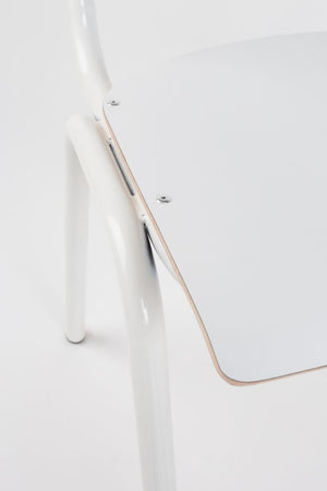 Steel-Framed Stackable Chairs (4) | Zuiver Back To School | Oroa.com