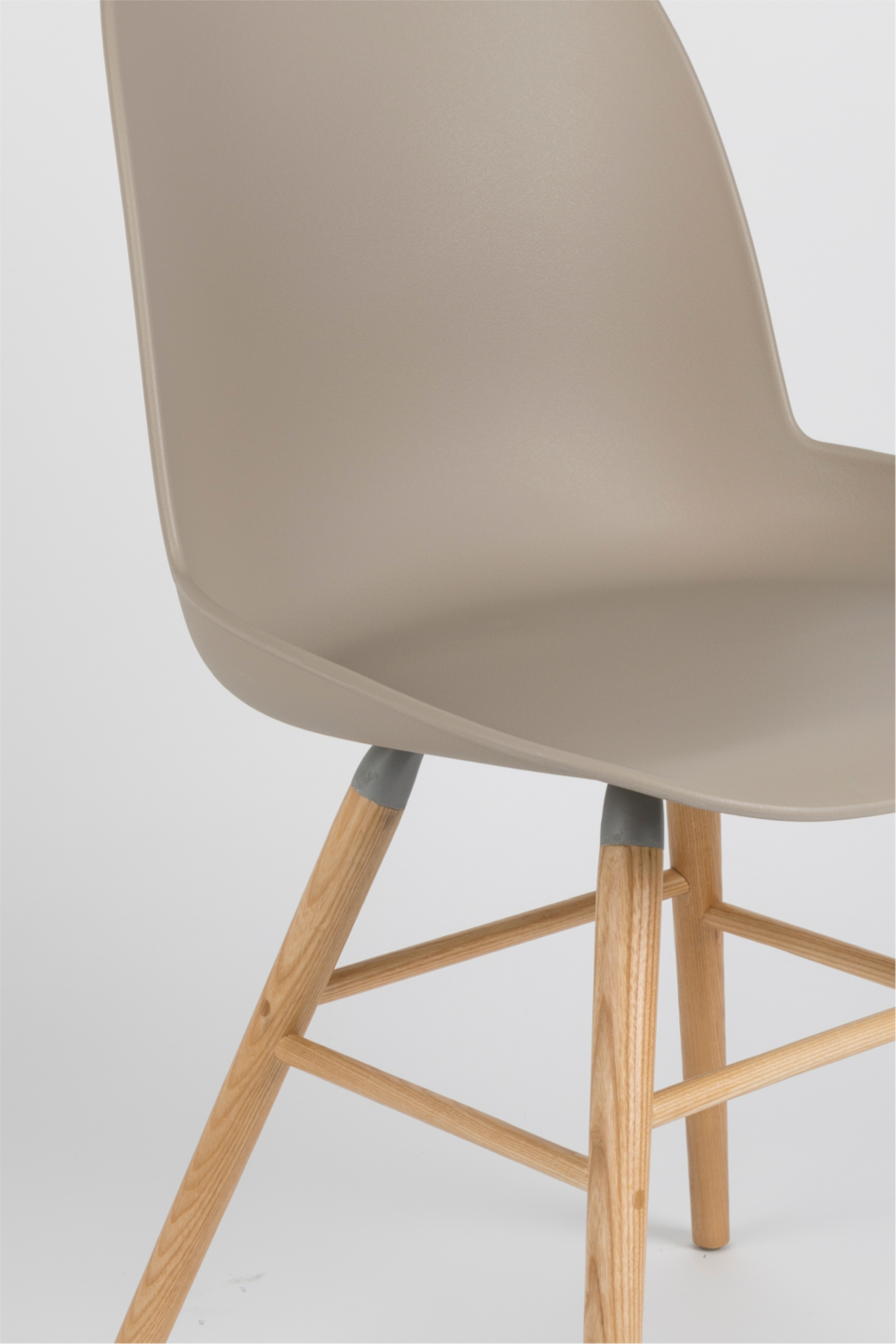 Shell Dining Chairs (2) | Zuiver Albert Kuip | Oroa.com
