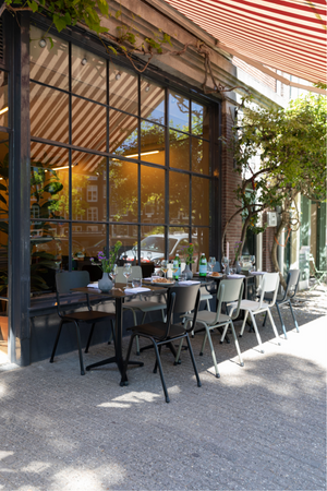 Aluminum Stackable Outdoor Chairs (2) | Zuiver Back To School | Oroa.com