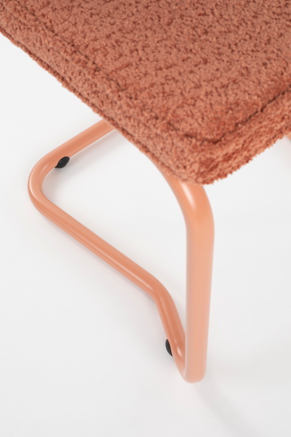 Cantilevered Dining Chairs (2) | Zuiver Ridge | OROA.com