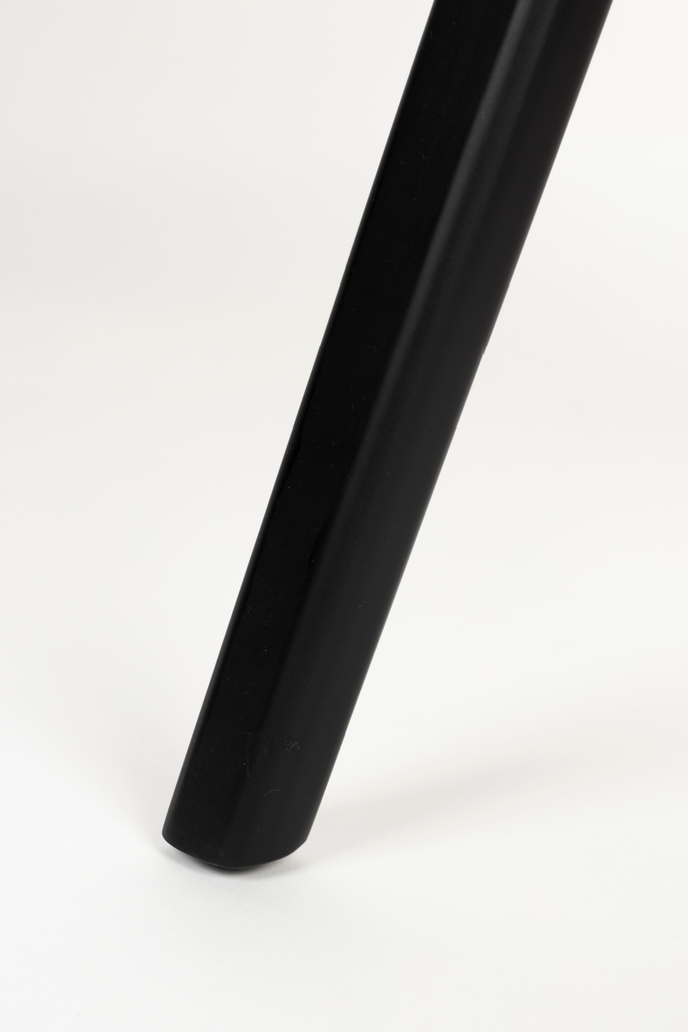 Bouclé Dining Armchairs (2) | Zuiver Flexback | OROA.com