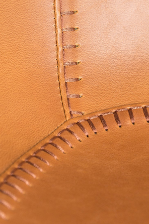Baseball-Stitched Leather Counter Stools (2) | Zuiver Feston | Oroa.com